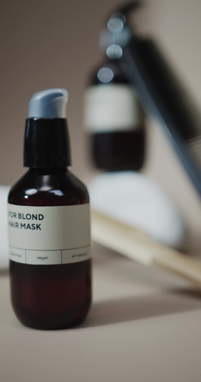 For Blond Hair Mask