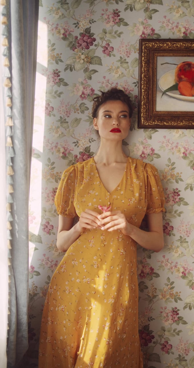 Margot Vintage Floral Midi Dress